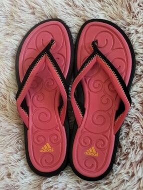 New Adidas Flip Flops Sandals